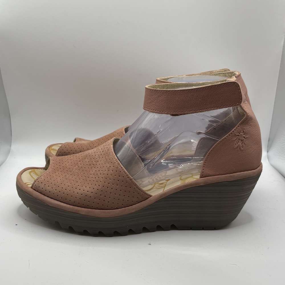 FLY London Yake Rose Perforated Leather Wedge Women Sandals Size US 9